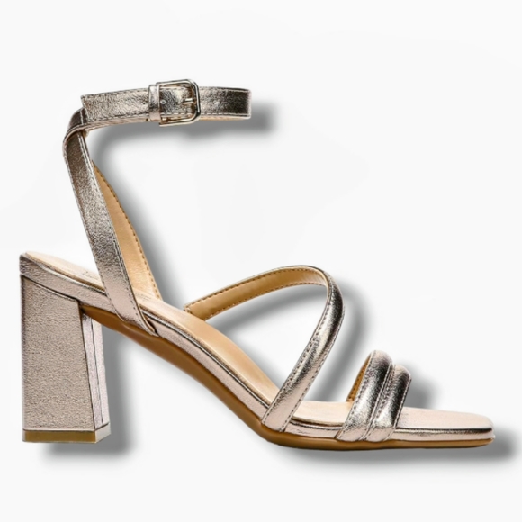 Naturalizer Shoes - Naturalizer | Rizzo Warm Silver Ankle Strap Flare Heels Women's Size 9